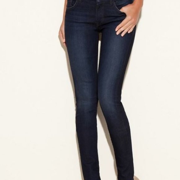Guess Curvy Sophia dark Wash Skinny Jeans  Size 23 - Picture 13 of 15